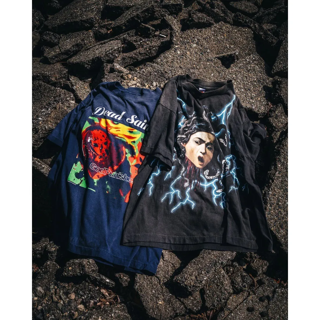 SAINT Mxxxxxx DEAD SAINT SS TEE/NAVY DEAD SAINT printed short sleeves God's Punishment TEE Washed blue S-XL Genuine consistent tube weaving without side seams High weight OE yarn fabric Assute dyeing Multiple horse fades Heavy wash water Worn holes Original consistent main mark/wash mark/little angel anti-counterfeiting mark